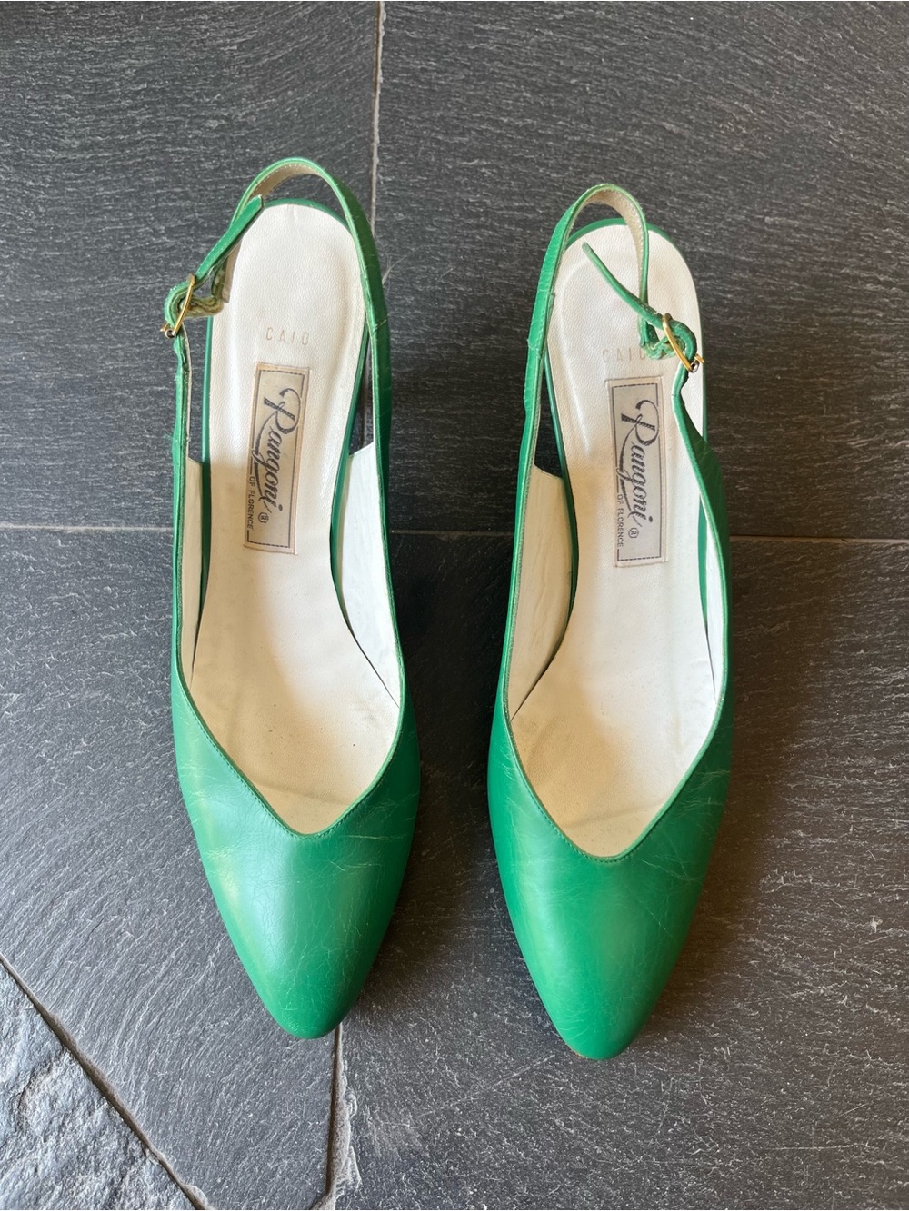 Lovely Vintage Kelly Green Rangoni of Florence Italian Slingback Heels